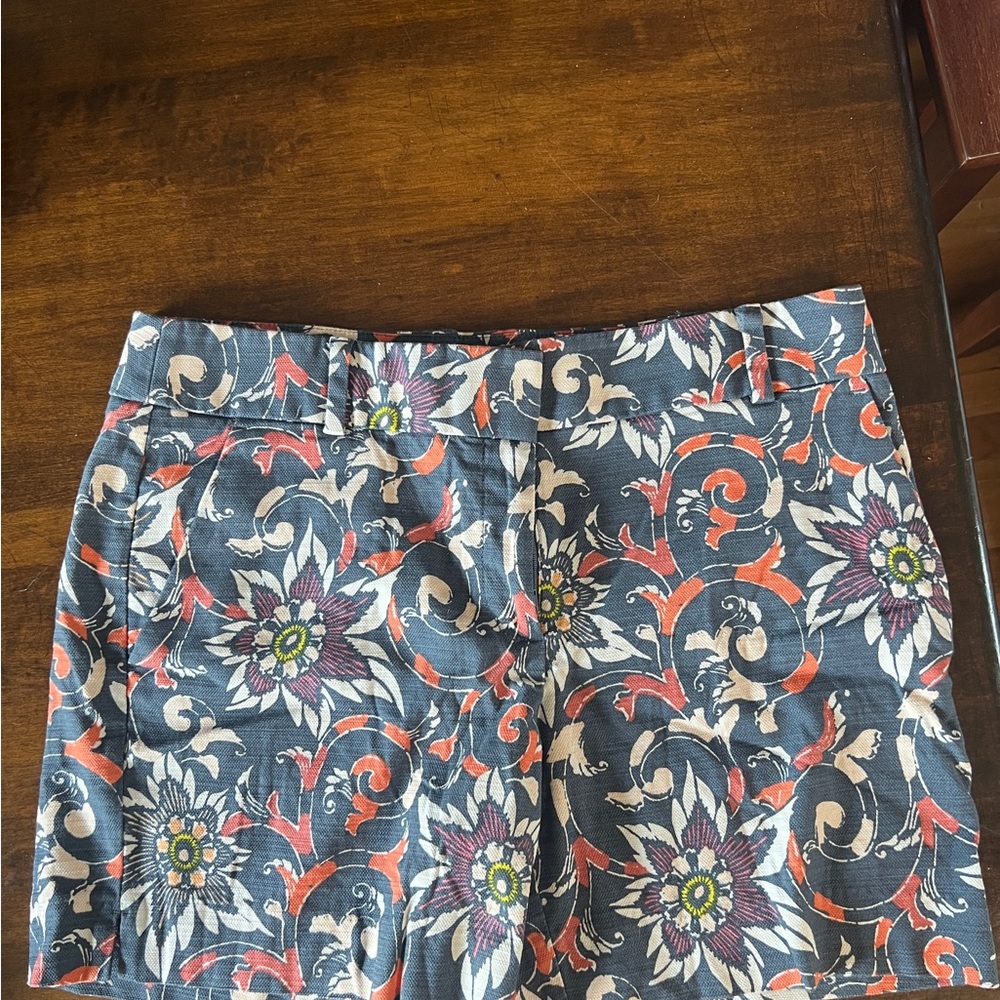 LOFT Multicolor Floral Shorts 6